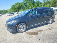 2C4RC1BG1JR269906 2018 CHRYSLER PACIFICA