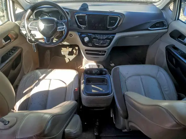 2C4RC1BG1JR269954 2018 CHRYSLER PACIFICA - Image 8