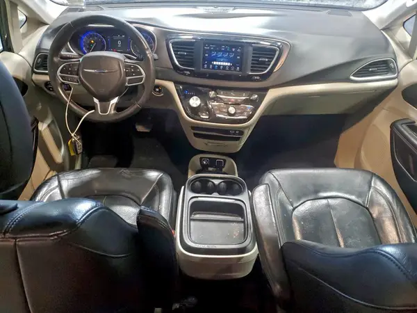 2C4RC1BG1JR274247 2018 CHRYSLER PACIFICA - Image 8