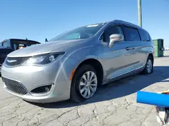 2C4RC1BG1JR277326 2018 CHRYSLER PACIFICA