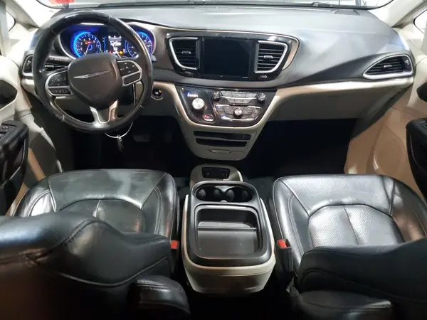 2C4RC1BG1JR294787 2018 CHRYSLER PACIFICA - Image 8