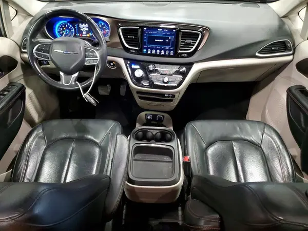 2C4RC1BG1JR312110 2018 CHRYSLER PACIFICA - Image 8