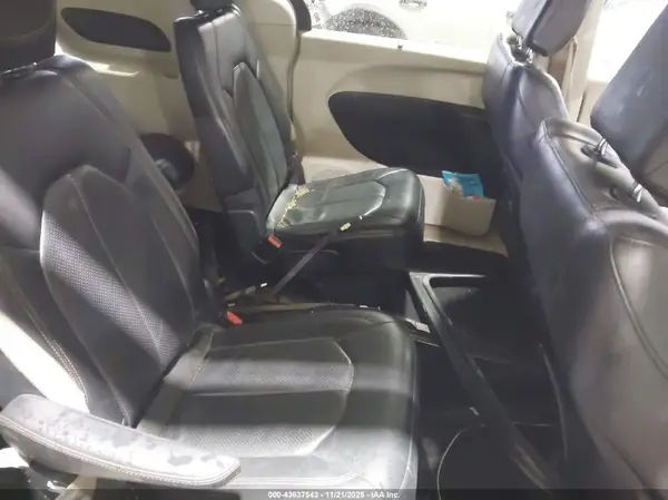 2C4RC1BG1JR316903 2018 CHRYSLER PACIFICA - Image 8