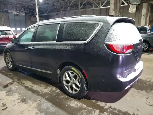 2C4RC1BG1JR330879 2018 CHRYSLER PACIFICA - Image 2