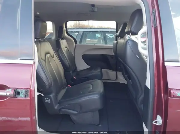 2C4RC1BG1JR338397 2018 CHRYSLER PACIFICA - Image 8