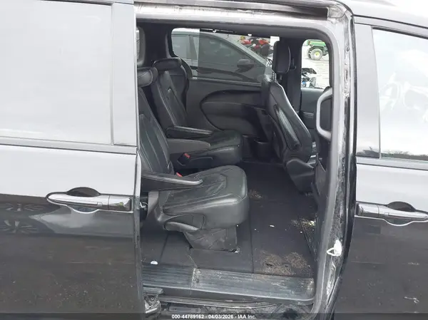 2C4RC1BG1JR350596 2018 CHRYSLER PACIFICA - Image 8