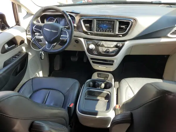 2C4RC1BG1JR350968 2018 CHRYSLER PACIFICA - Image 8