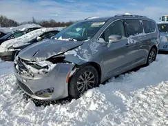 2C4RC1BG1JR354390 2018 CHRYSLER PACIFICA