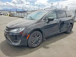 2C4RC1BG1JR356155 2018 CHRYSLER PACIFICA