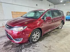 2C4RC1BG1KR505925 2019 CHRYSLER PACIFICA
