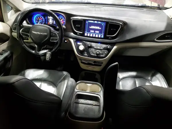2C4RC1BG1KR506542 2019 CHRYSLER PACIFICA - Image 8