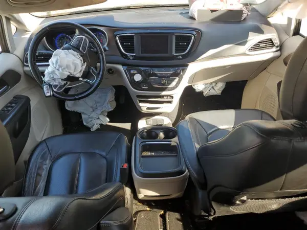 2C4RC1BG1KR523745 2019 CHRYSLER PACIFICA - Image 8