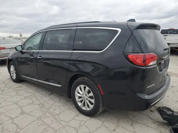 2C4RC1BG1KR539895 2019 CHRYSLER PACIFICA - Image 2
