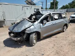 2C4RC1BG1KR547981 2019 CHRYSLER PACIFICA
