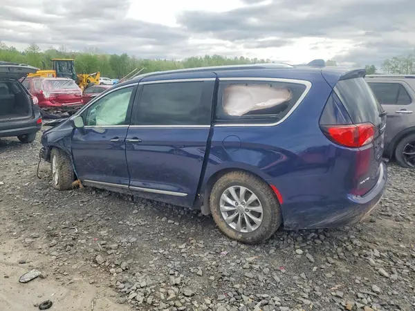 2C4RC1BG1KR548869 2019 CHRYSLER PACIFICA - Image 2