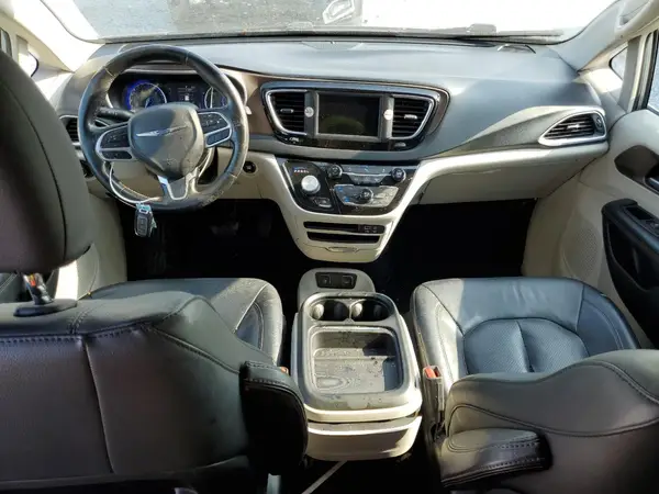 2C4RC1BG1KR554929 2019 CHRYSLER PACIFICA - Image 8