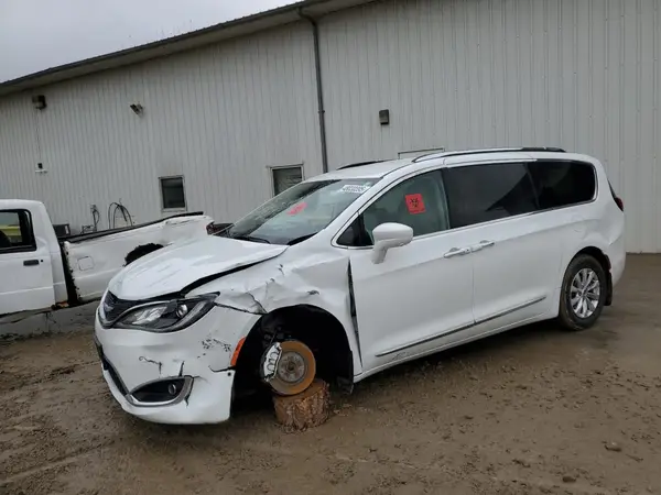 2C4RC1BG1KR559774 2019 CHRYSLER PACIFICA - Image 1