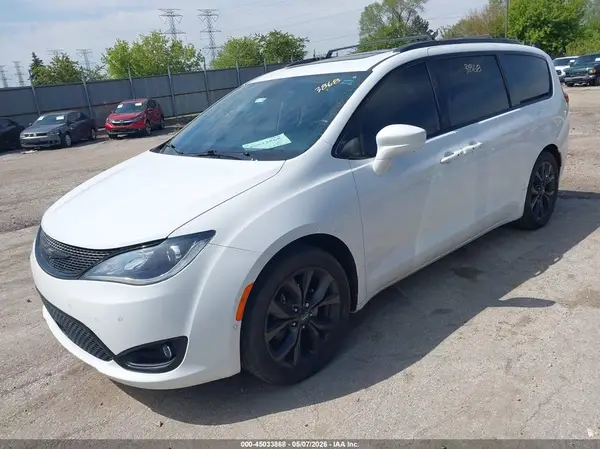 2C4RC1BG1KR567258 2019 CHRYSLER PACIFICA - Image 2