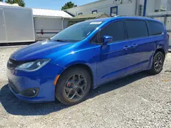 2C4RC1BG1KR569723 2019 CHRYSLER PACIFICA