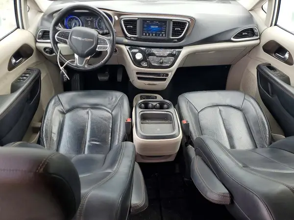 2C4RC1BG1KR582987 2019 CHRYSLER PACIFICA - Image 8