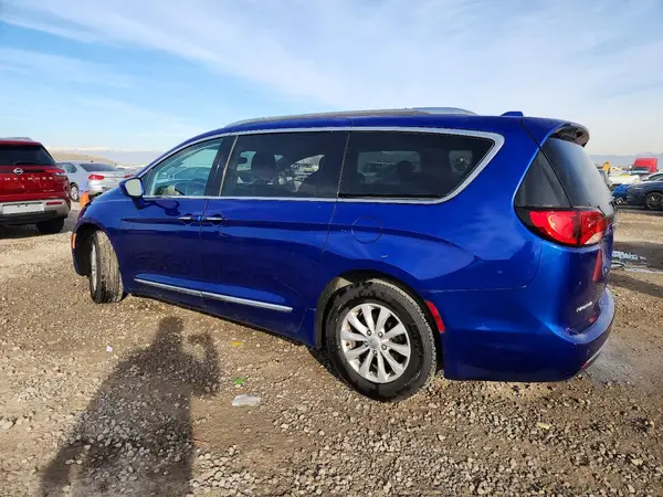 2C4RC1BG1KR609167 2019 CHRYSLER PACIFICA - Image 2