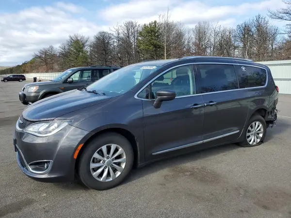 2C4RC1BG1KR613428 2019 CHRYSLER PACIFICA - Image 1