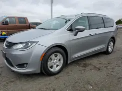2C4RC1BG1KR613574 2019 CHRYSLER PACIFICA