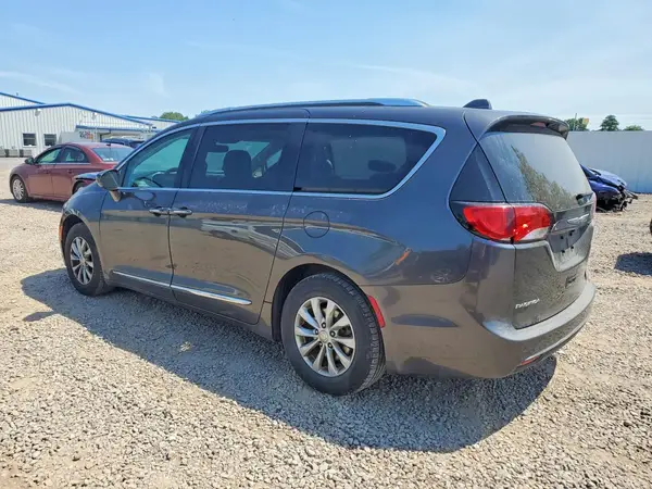 2C4RC1BG1KR616149 2019 CHRYSLER PACIFICA - Image 2