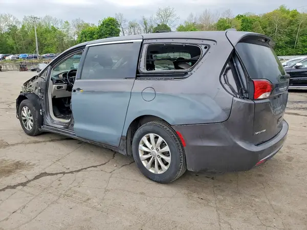 2C4RC1BG1KR625014 2019 CHRYSLER PACIFICA - Image 2