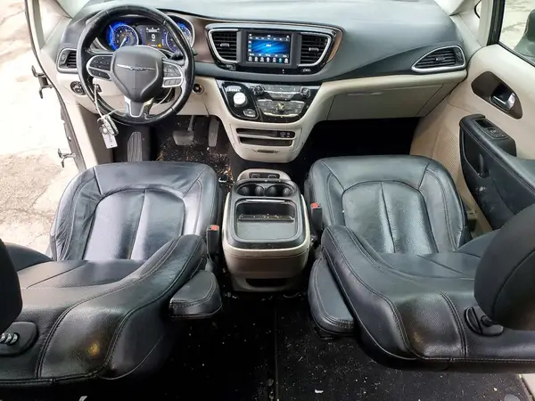 2C4RC1BG1KR625014 2019 CHRYSLER PACIFICA - Image 8