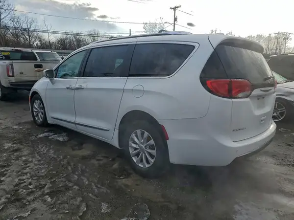 2C4RC1BG1KR625496 2019 CHRYSLER PACIFICA - Image 2