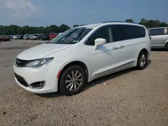 2C4RC1BG1KR626583 2019 CHRYSLER PACIFICA