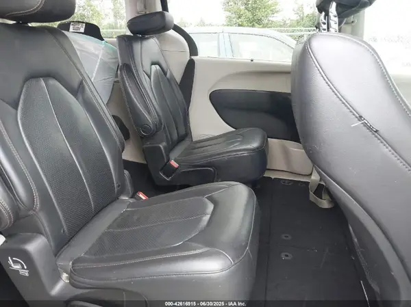 2C4RC1BG1KR629645 2019 CHRYSLER PACIFICA - Image 8