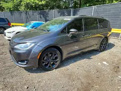 2C4RC1BG1KR633324 2019 CHRYSLER PACIFICA