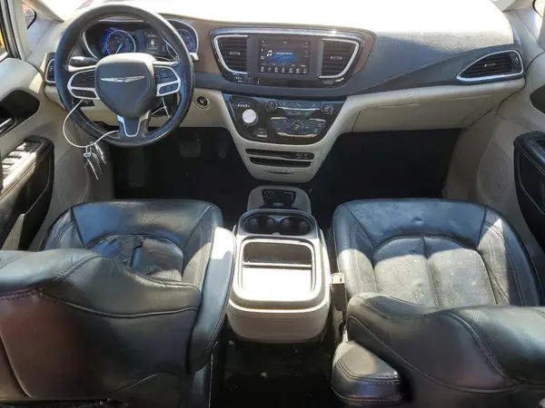 2C4RC1BG1KR650589 2019 CHRYSLER PACIFICA - Image 8
