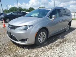 2C4RC1BG1KR651953 2019 CHRYSLER PACIFICA