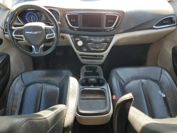 2C4RC1BG1KR665979 2019 CHRYSLER PACIFICA - Image 8