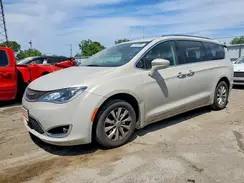 2C4RC1BG1KR668347 2019 CHRYSLER PACIFICA