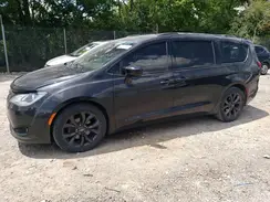 2C4RC1BG1KR669174 2019 CHRYSLER PACIFICA
