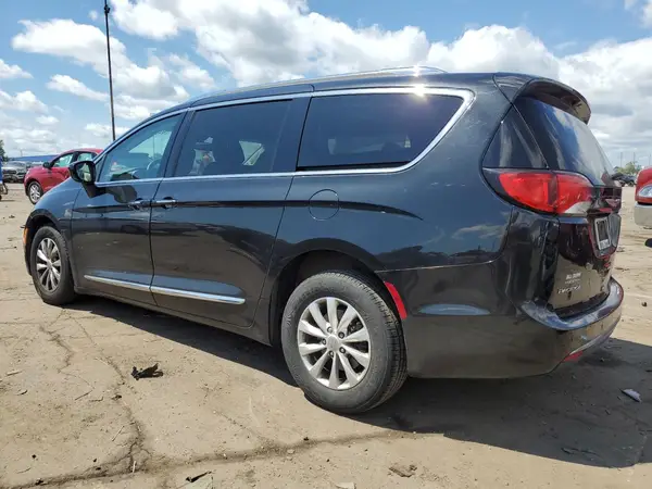 2C4RC1BG1KR680627 2019 CHRYSLER PACIFICA - Image 2