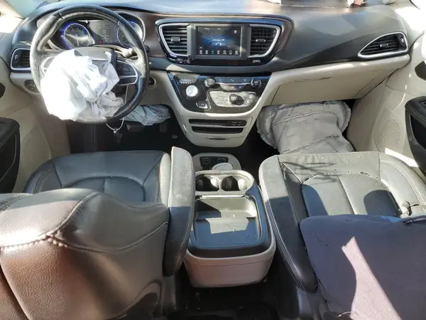 2C4RC1BG1KR680885 2019 CHRYSLER PACIFICA - Image 8