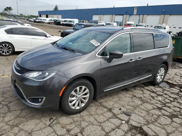 2C4RC1BG1KR680949 2019 CHRYSLER PACIFICA - Image 1