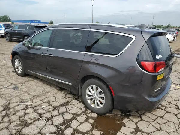 2C4RC1BG1KR680949 2019 CHRYSLER PACIFICA - Image 2
