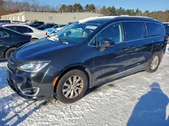 2C4RC1BG1KR685469 2019 CHRYSLER PACIFICA