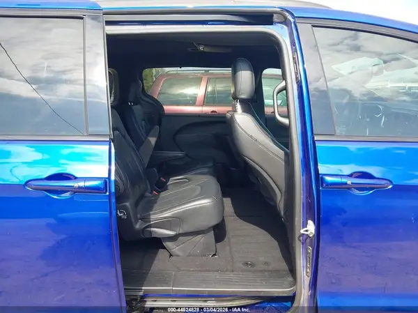 2C4RC1BG1KR708541 2019 CHRYSLER PACIFICA - Image 8