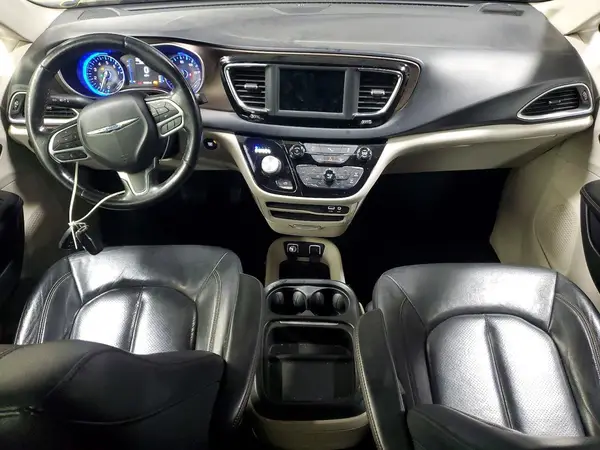 2C4RC1BG1KR720060 2019 CHRYSLER PACIFICA - Image 8