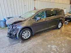2C4RC1BG1KR742026 2019 CHRYSLER PACIFICA
