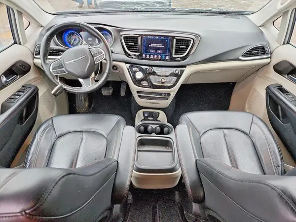 2C4RC1BG1LR101833 2020 CHRYSLER PACIFICA - Image 8