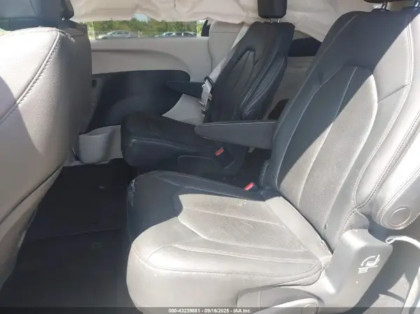 2C4RC1BG1LR121760 2020 CHRYSLER PACIFICA - Image 8
