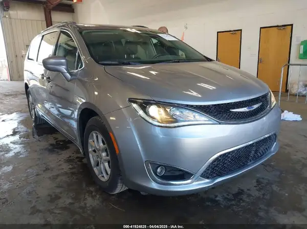 2C4RC1BG1LR123976 2020 CHRYSLER PACIFICA - Image 1